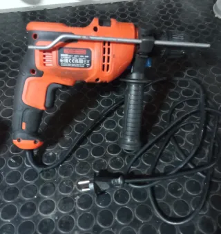 Taladro Black+Decker Eléctrico Naranja
