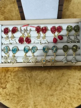 Pendientes Navideños Artesanales