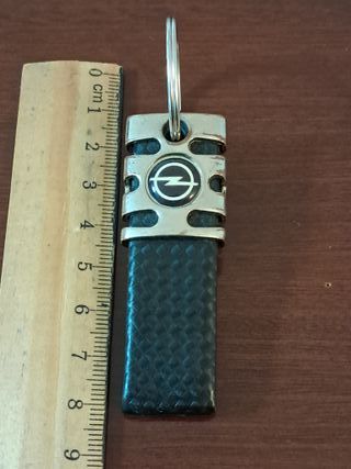 Porta-chaves Vintage Opel Design Modernista