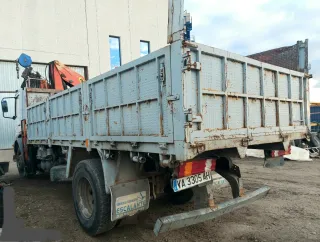 CAMION GRUA BASCULANTE MERCEDES BENZ