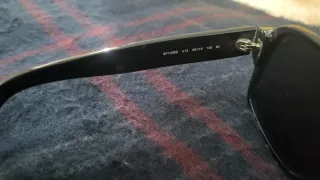 Gafas de sol Salvatore Ferragamo negras