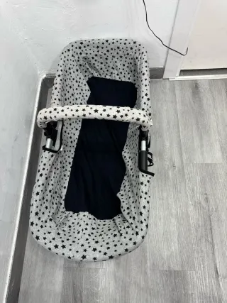 Funda universal para capazo de bebé