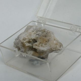 minerali MILLERITE, QUARZO Cà De Ladri,BO (M10)