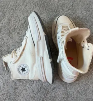 Converse Run Star Hike blancas