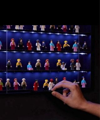 Vitrina Lego Minifiguras star wars etc con Leds