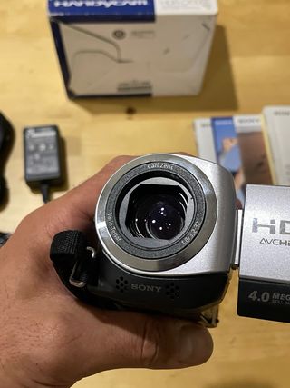 Videocámara Sony HDR-CX106E HD AVCHD