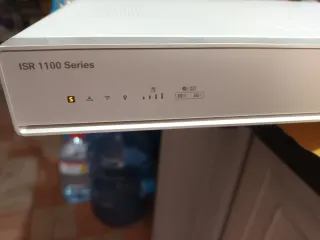 Router Cisco 1111-8PLTEAWE