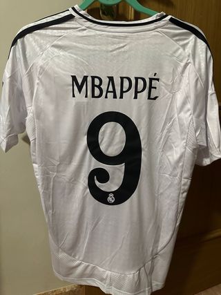 Camiseta Real Madrid presentación Kylian Mbappe