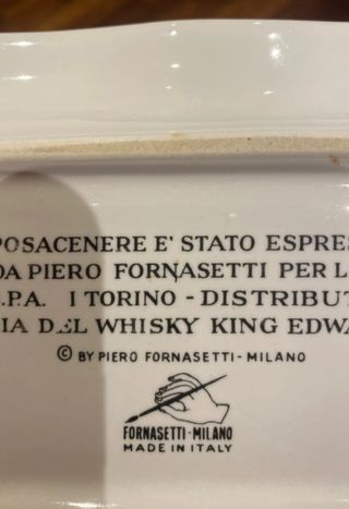 Posacenere svuotatasche Fornasetti per Martini