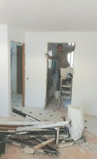 MONTADOR DE PUERTAS INSTALADOR CARPINTERO