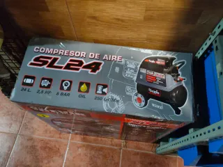 Compresor de Aire Cevik SL24 24L 2.5HP