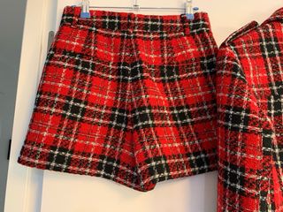 Conjunto cuadros chaqueta y pantalón corto