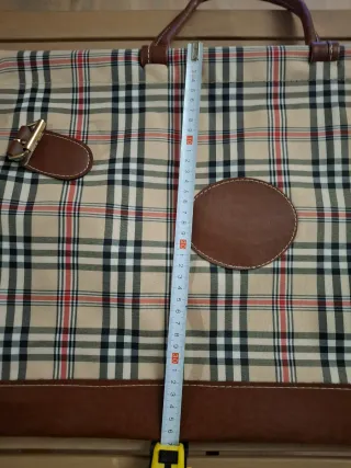 Bolso de viaje grande con cuadros 60x33cm. Nuevo