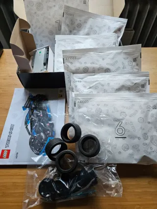 LEGO Technic 42176 Porsche GT4 e-Performance