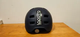 Casco de bicicleta negro tipo bmx talla XL