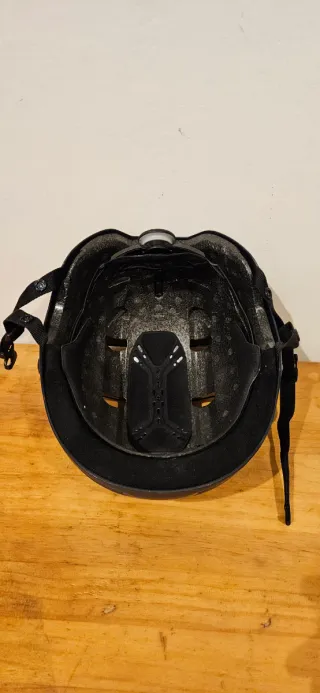 Casco de bicicleta negro tipo bmx talla XL