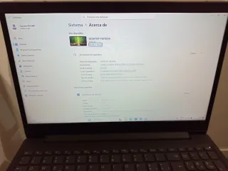 Lenovo V15-IKB | i3-8130 | 8GB RAM | 256GB NVMe