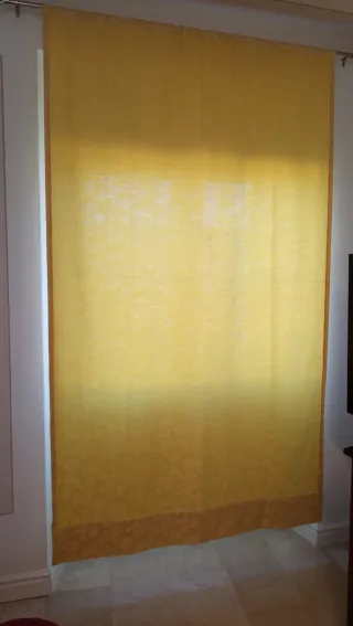 2 Tende Gialle in Tessuto