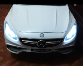 Coche eléctrico Mercedes AMG S63 + 3 regalos