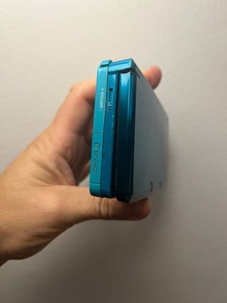 Nintendo 3DS Aqua Blue con giochi