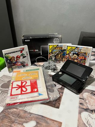 Nintendo 3DS Cosmos Black + Giochi