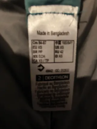 Chaqueta acolchada verde turquesa mujer.