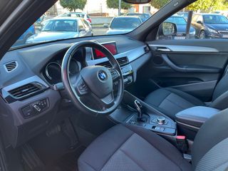 BMW X1 16d BLACK LINE 2021