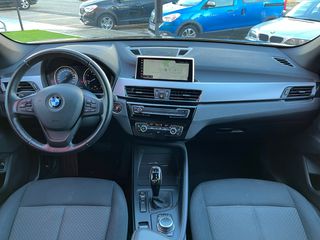 BMW X1 16d BLACK LINE 2021