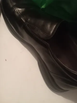 Zapato de trabajo negro