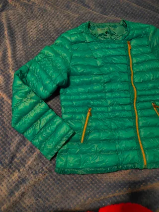 Chaqueta plumífero verde