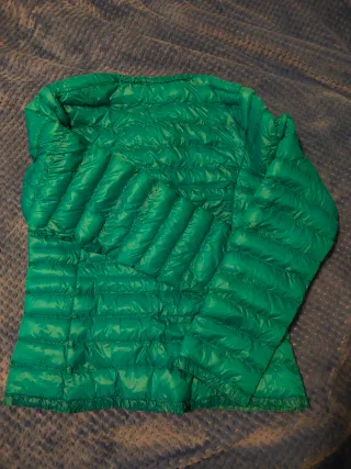 Chaqueta plumífero verde