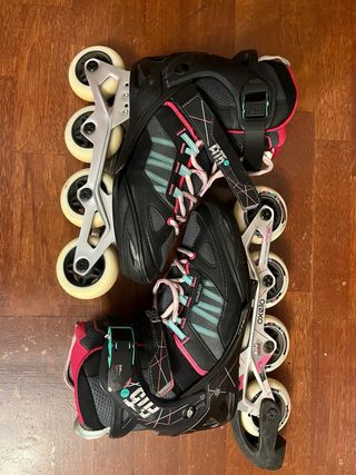 Patines en línea negros y rosas. Talla 38-41