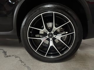 MERCEDES-BENZ GLC Coupé 300 e 4MATIC