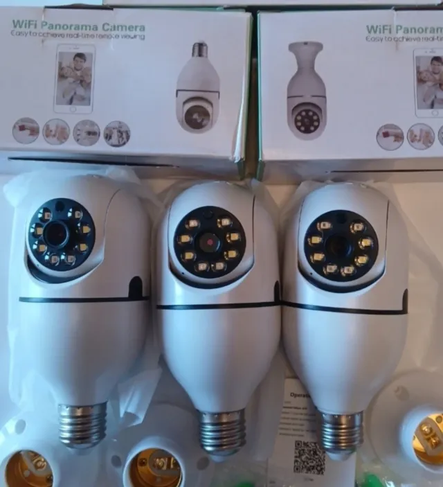 3 Cámaras IP WiFi Conectadas al Móvil