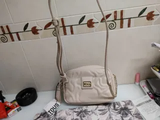 Bolso bandolera Tous beige y dorado