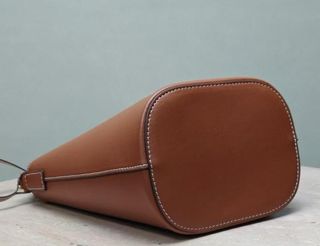 Bolso Celine Marrón con Monedero