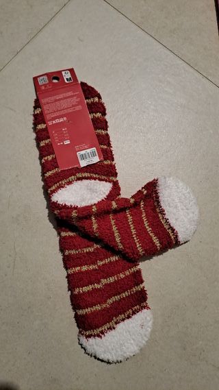 Calzini natalizi OVS rossi a righe dorate