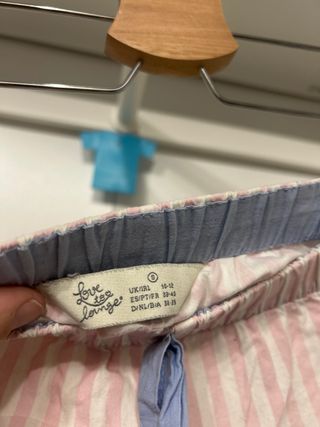 Pantalón corto pijama rayas rosa y azul