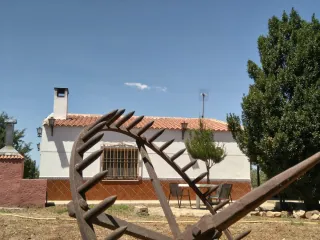 Casa rustica en parcela 17000 metros