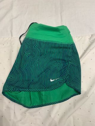 Pantalones cortos running Nike mujer