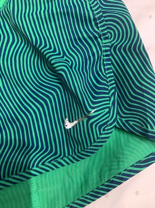 Pantalones cortos running Nike mujer