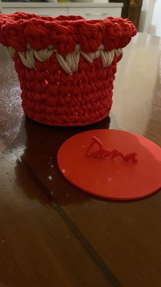 Cestino porta oggetti con coperchio