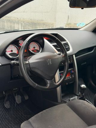 Peugeot 207 Peugeot 207 Sport 1.6 VTi 16v 120