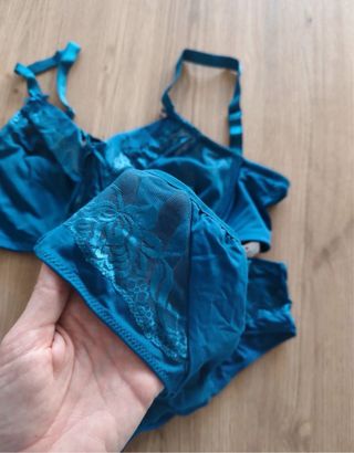 Conjunto lencería azul