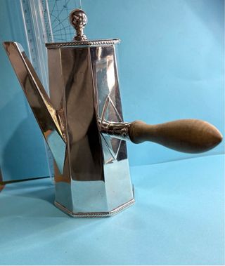Antiche caffettiere in metallo Chocolateras