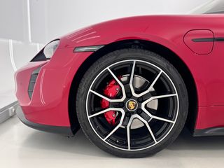 Porsche Taycan 4S 530cv