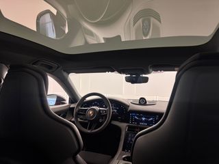 Porsche Taycan 4S 530cv