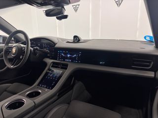 Porsche Taycan 4S 530cv