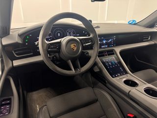 Porsche Taycan 4S 530cv