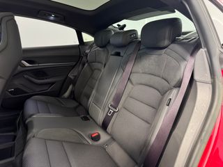 Porsche Taycan 4S 530cv